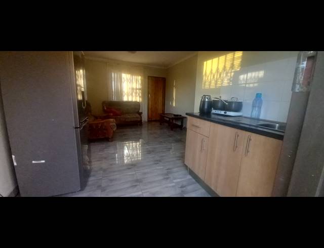 2 BEDROOM HOUSE FOR SALE IN WINDMILL PARK